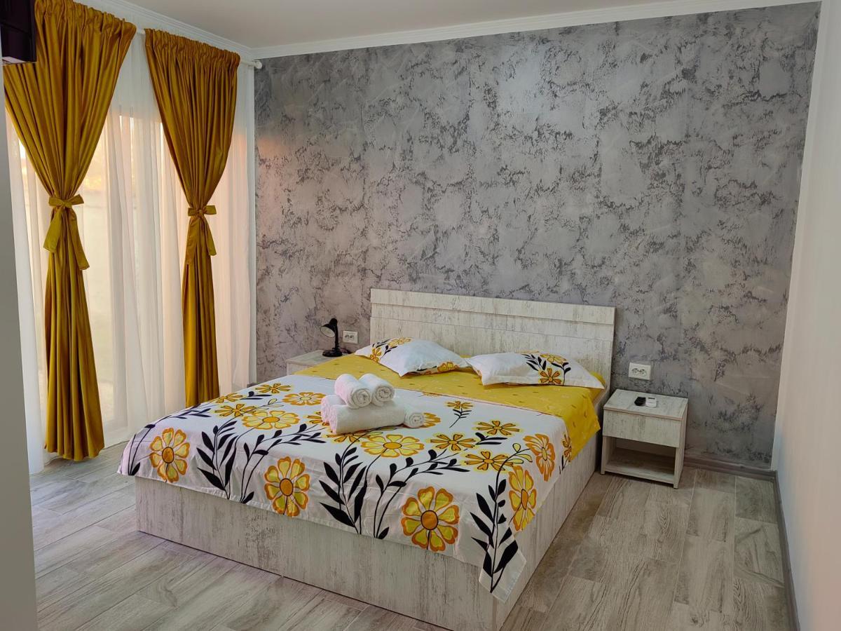 Casutele Amaliei Ξενοδοχείο Corbu  Εξωτερικό φωτογραφία